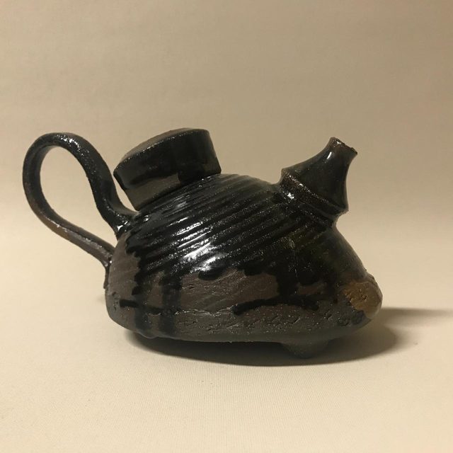 Ahmet Cüneyt Er, Çaydanlık- Teapot