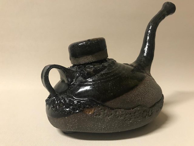 Ahmet Cüneyt Er, Çaydanlık- Teapot